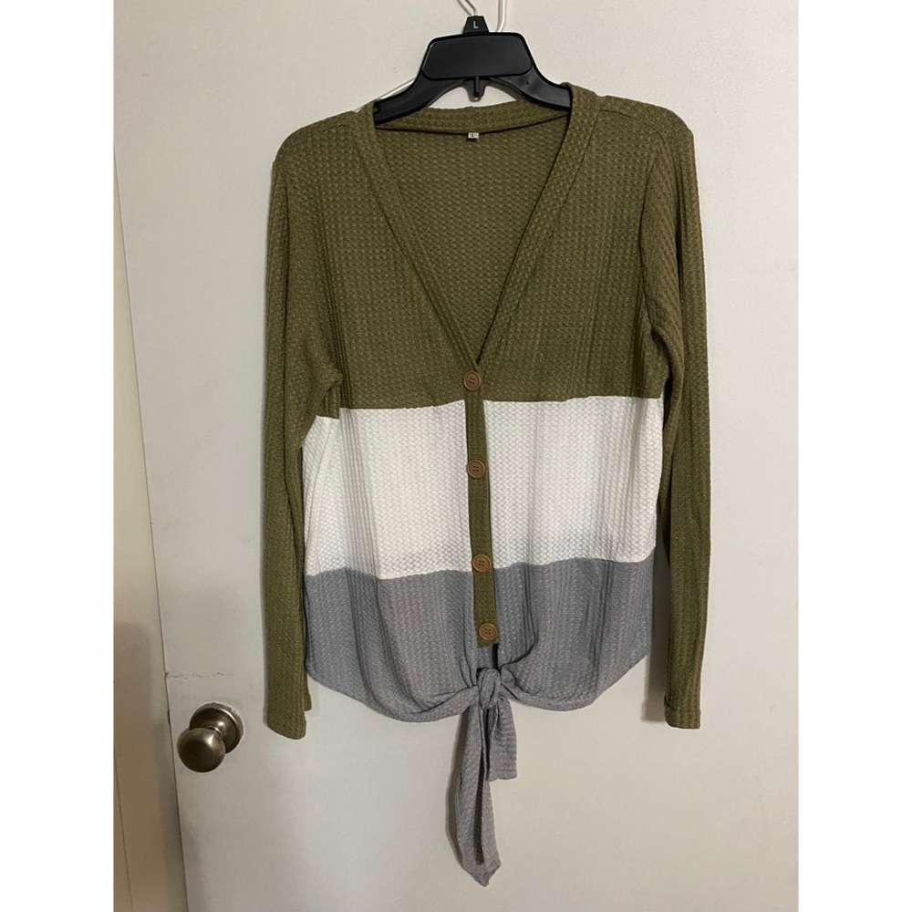 Green, white, and grey button up sweater with tie size L NWOT
